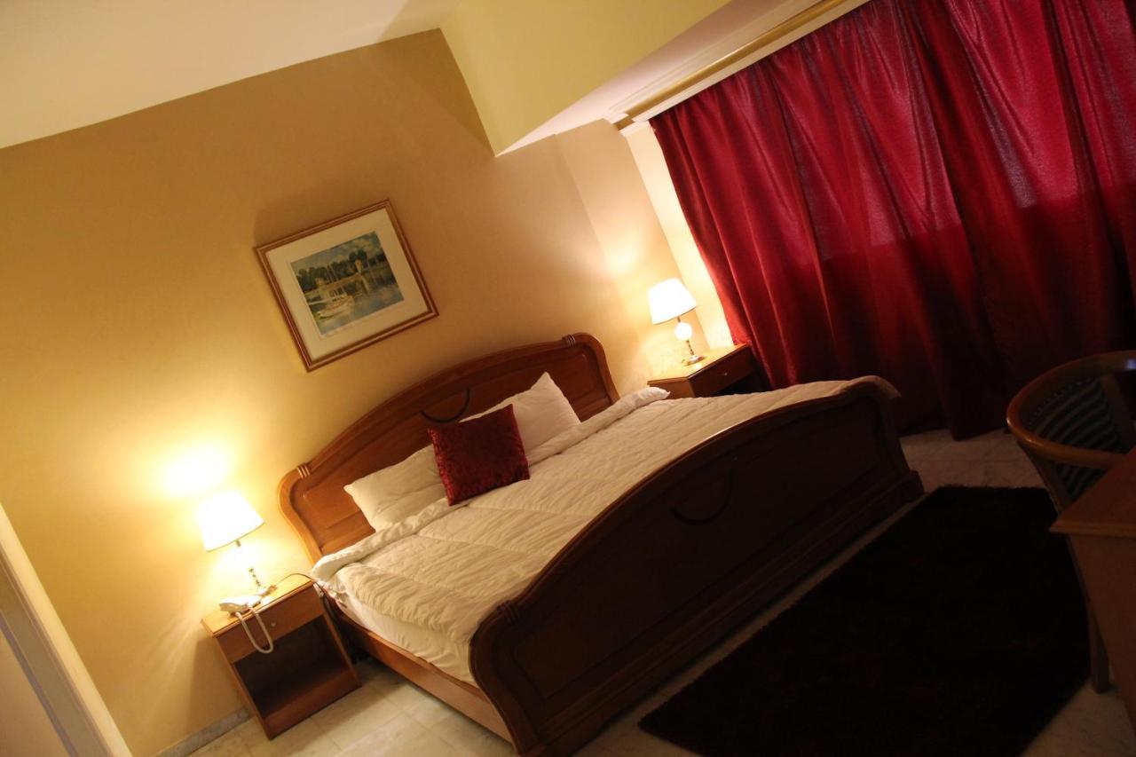 The Diplomat Otel Beyrut Dış mekan fotoğraf