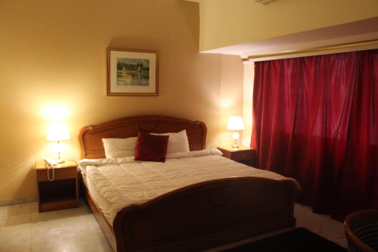 The Diplomat Otel Beyrut Dış mekan fotoğraf